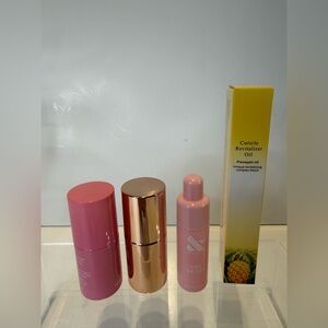 Revolution Women Makeup Primer Set - Pink and Gold